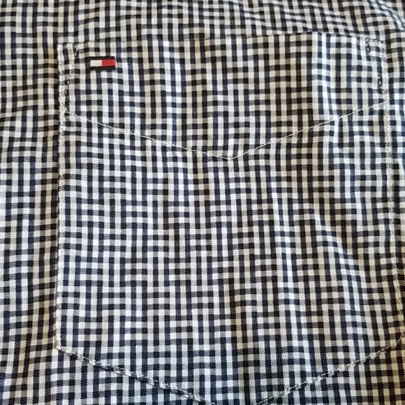 Tommy Hilfiger 2Ply Button Down Shirt Size XL - Picture 6 of 9